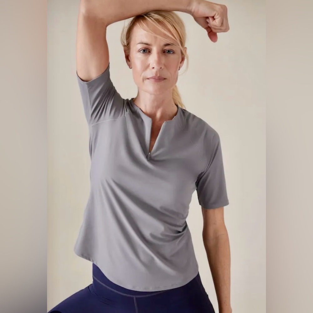 Athleta SUNCHASER UPF 3/4 SLEEVE TEE,  Gray Large